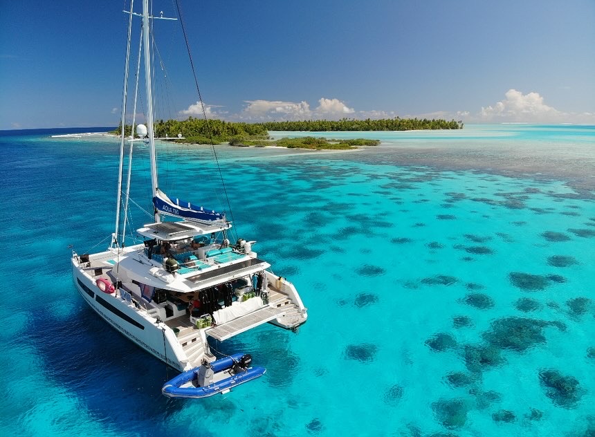 Aqua Tiki III dykkesafari i Fransk Polynesia – se turer, lugarer og priser