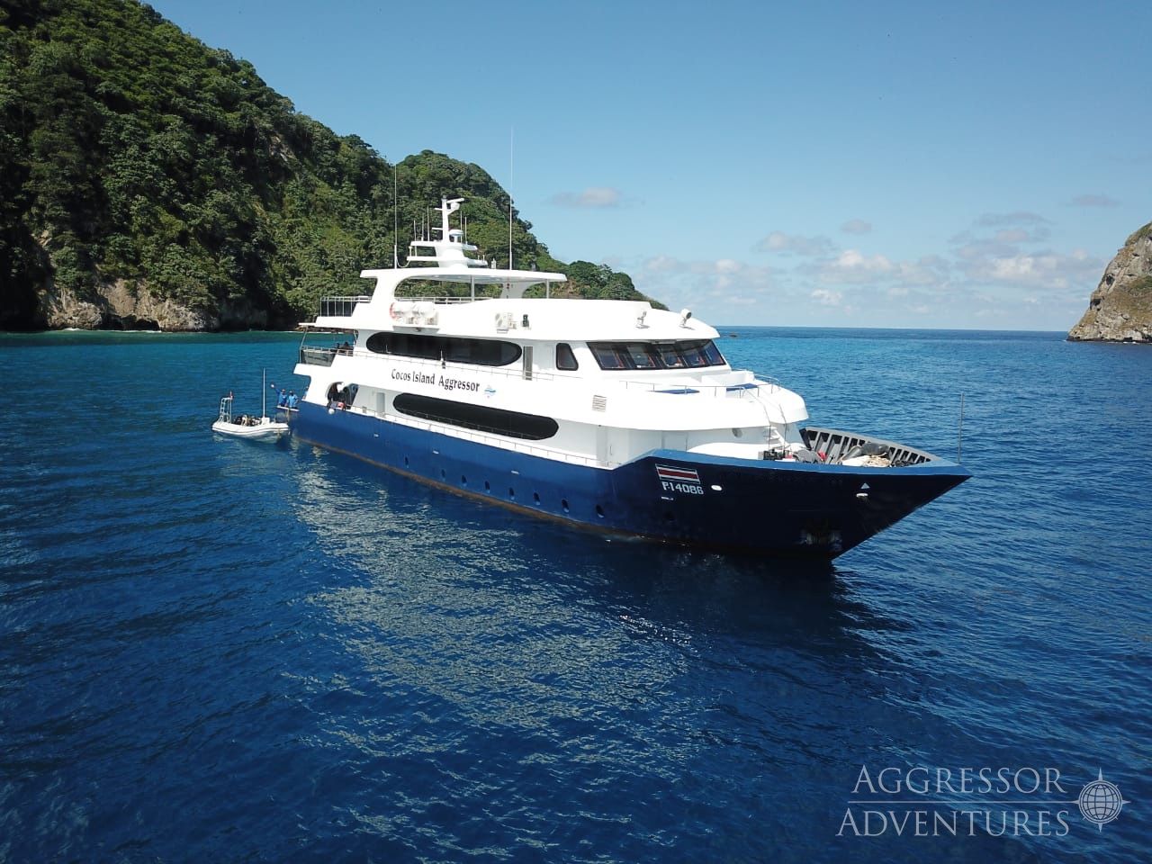 Best Costa Rica & Cocos Island Liveaboards