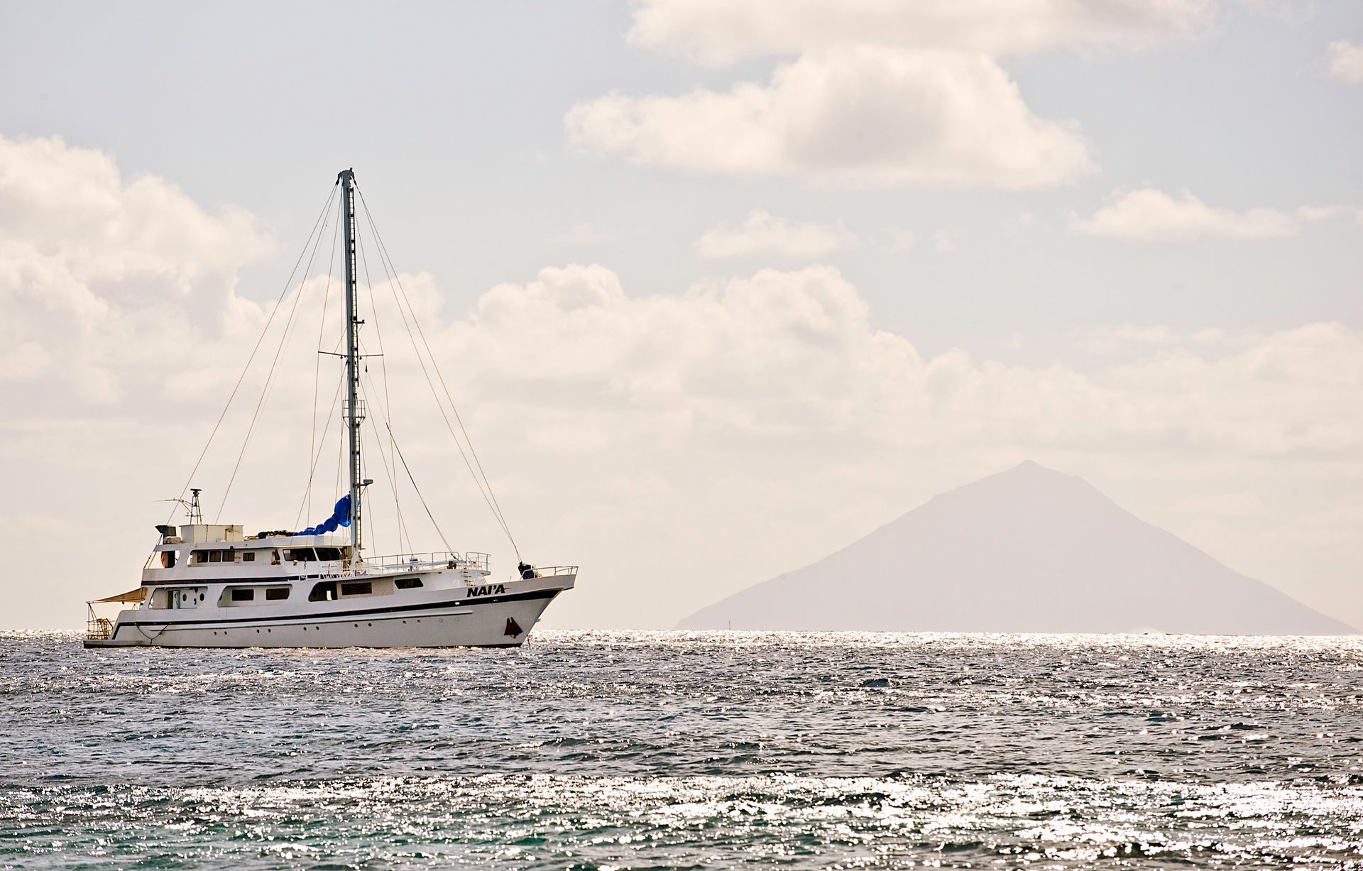 Best Fiji Liveaboards