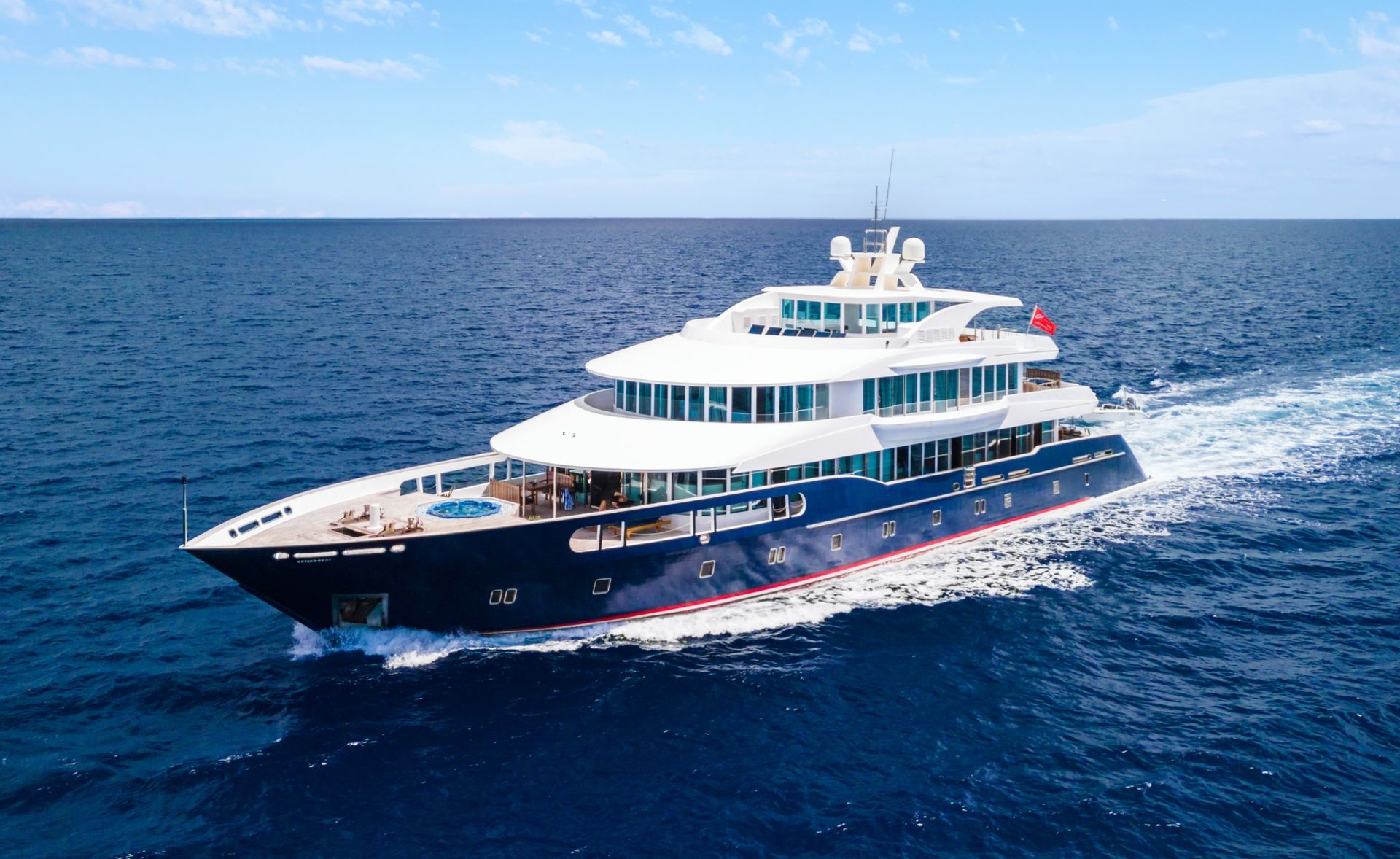 Seafari Explorer II