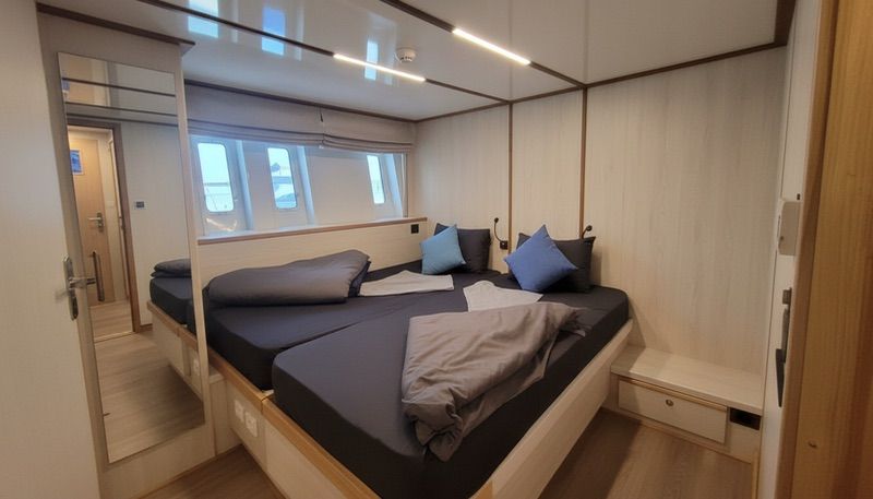 Master Lower Deck