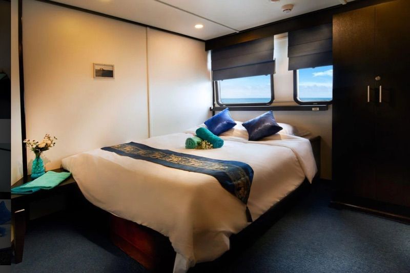 Premium Double Cabin