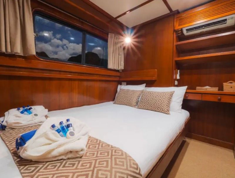 Deluxe Cabins
