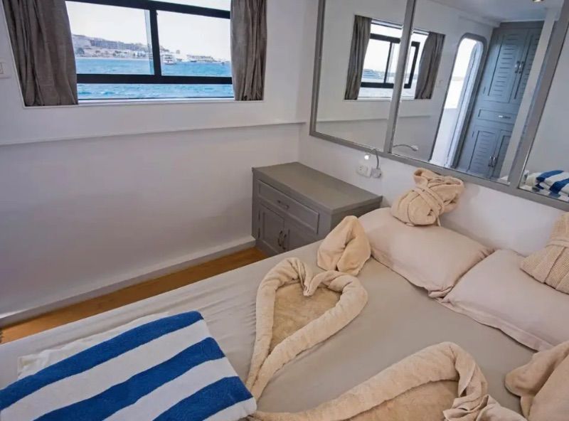 Standard Upper Deck Twin Cabins
