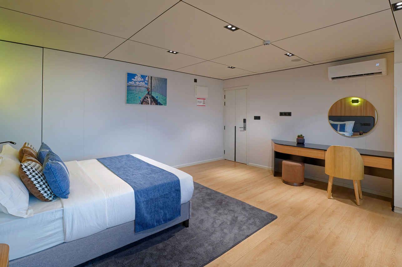 Sea View Double Bed