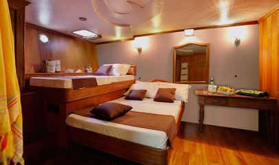 Lower Deck Single Cabin