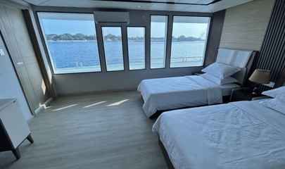 Upper Deck Suites