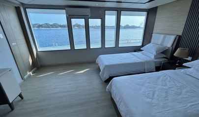 Upper Deck Suites