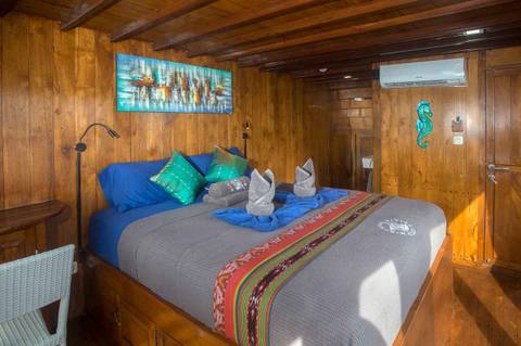 Sea View Cabins