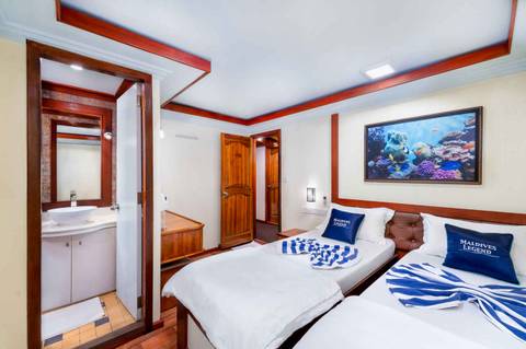 Double/Twin Cabin Lower Deck