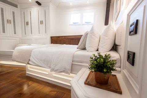 Lower Deck Front Cabins