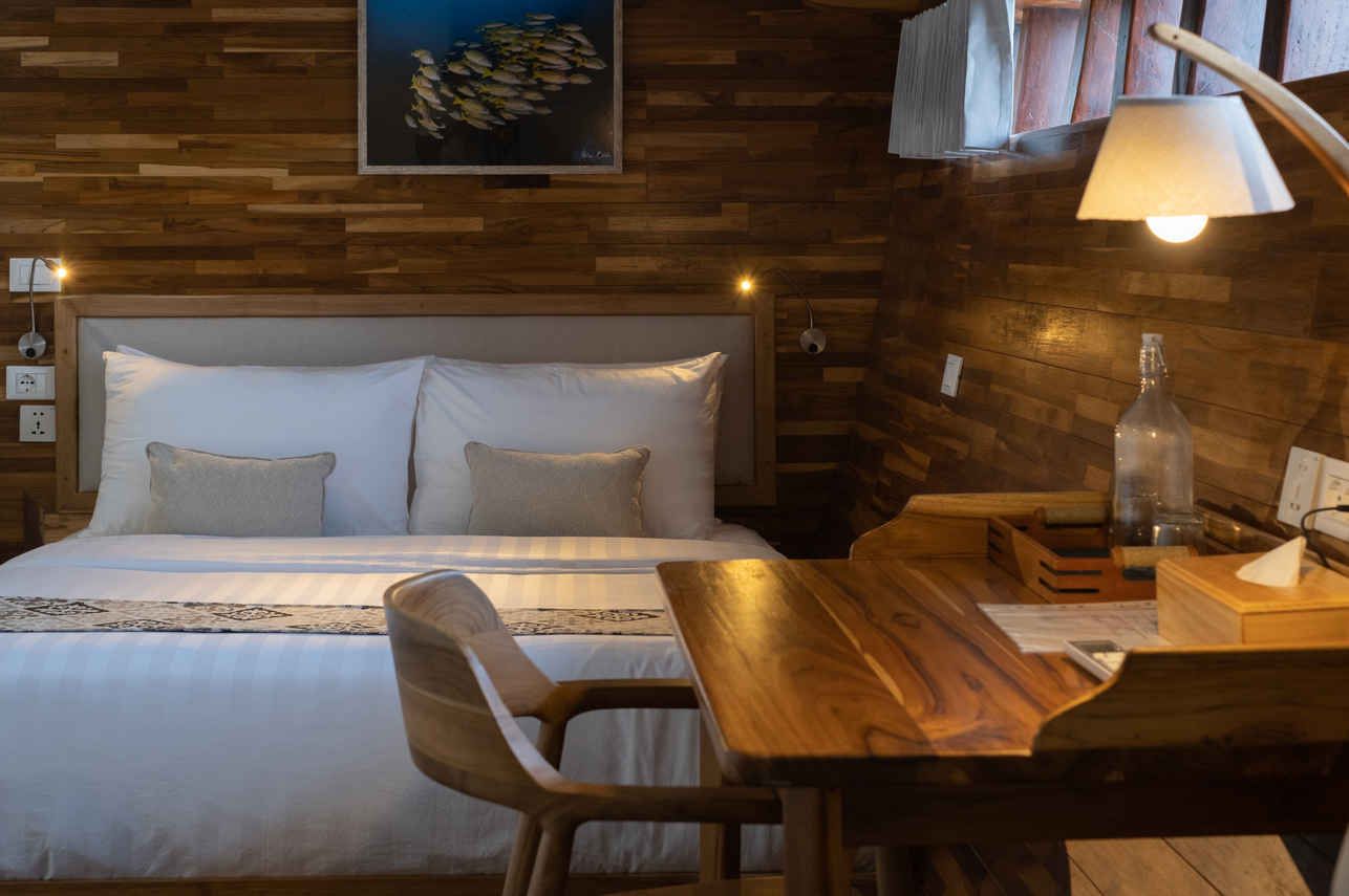 Superior Cabin