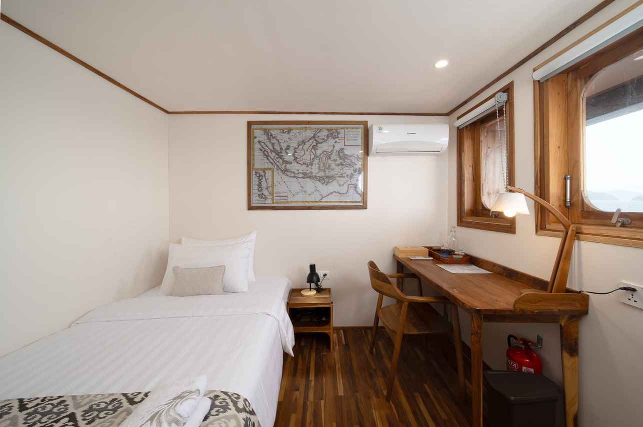 Upper Deck Single Cabin