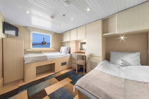 Twin Suite